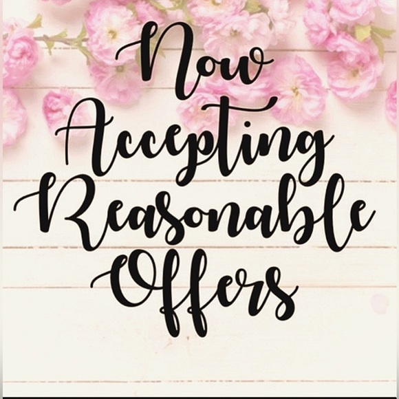 Lilly Pulitzer T Shirt Dress w/three quarter sleeves. - Picture 4 of 4